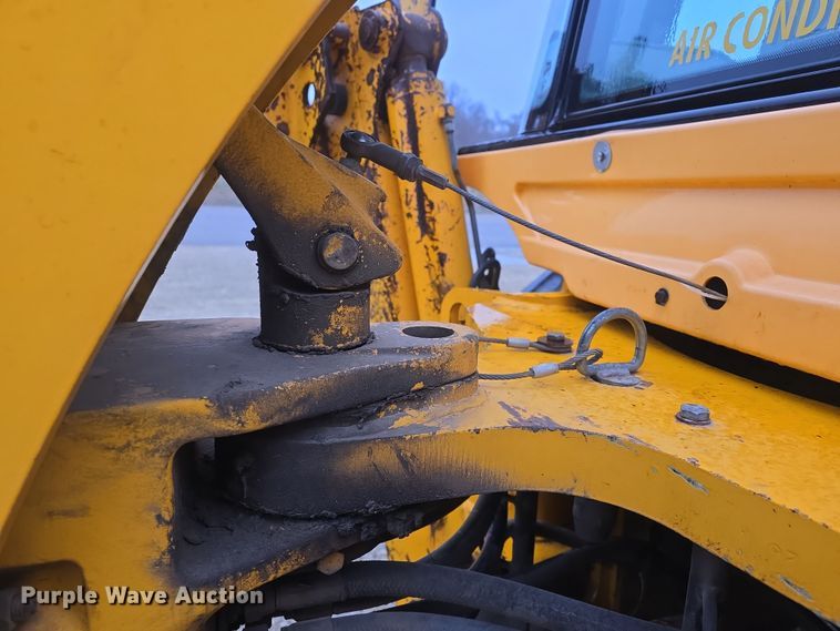 image for item DO7863 1997 JCB 214 Series 3 backhoe