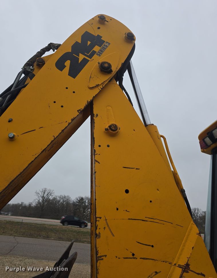 image for item DO7863 1997 JCB 214 Series 3 backhoe