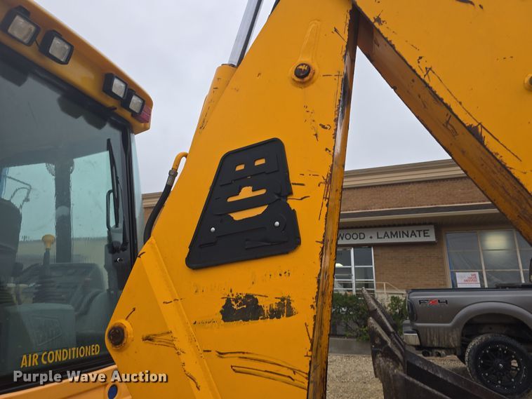 image for item DO7863 1997 JCB 214 Series 3 backhoe