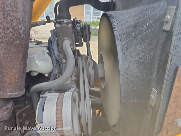 image for item DO7863 1997 JCB 214 Series 3 backhoe