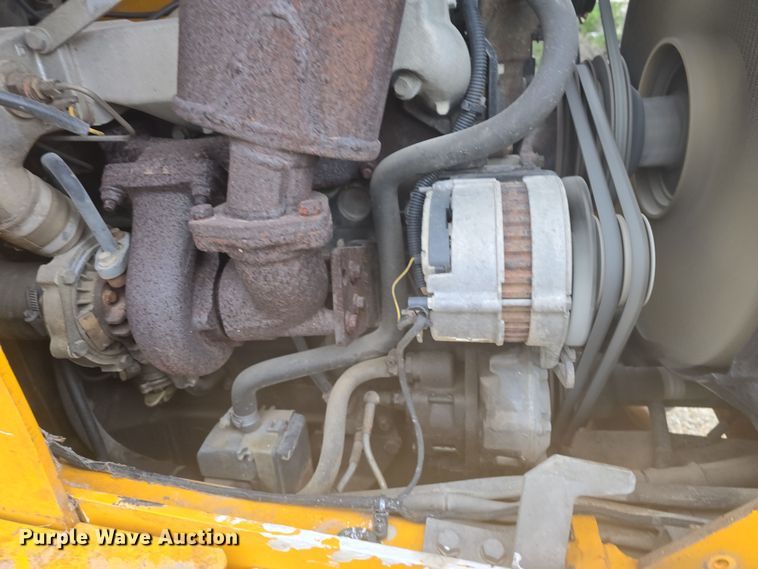 image for item DO7863 1997 JCB 214 Series 3 backhoe