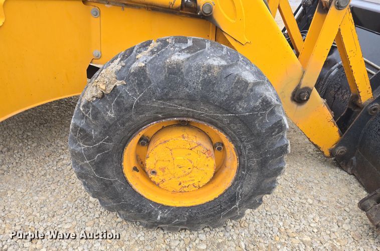 image for item DO7863 1997 JCB 214 Series 3 backhoe