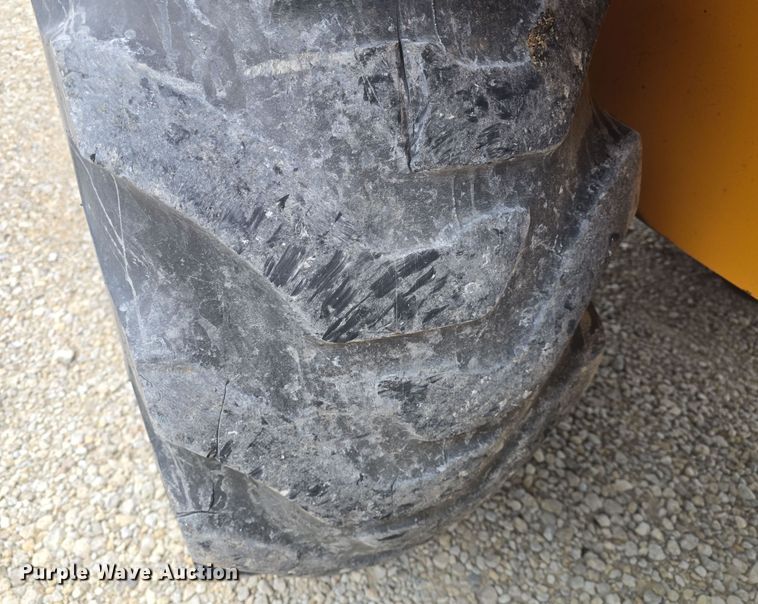 image for item DO7863 1997 JCB 214 Series 3 backhoe