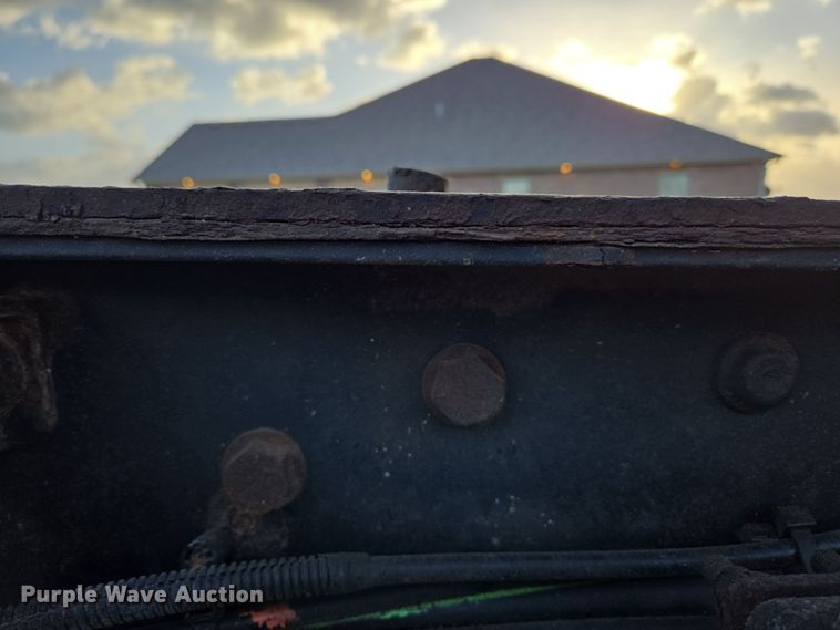 image for item DP6217 2015 Peterbilt PB348 dump truck