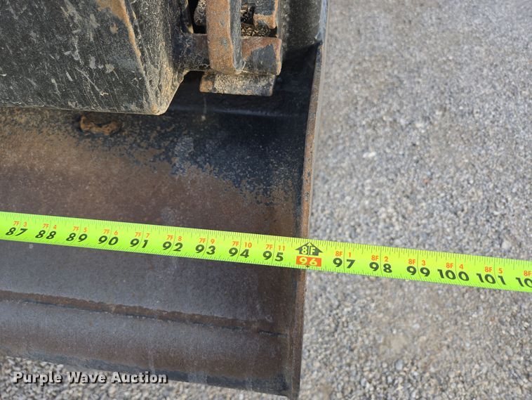 image for item DP6217 2015 Peterbilt PB348 dump truck