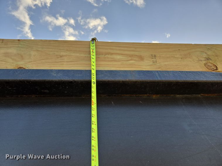 image for item DP6217 2015 Peterbilt PB348 dump truck