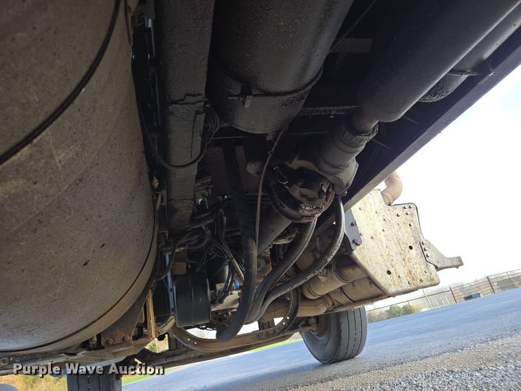 image for item DP6217 2015 Peterbilt PB348 dump truck