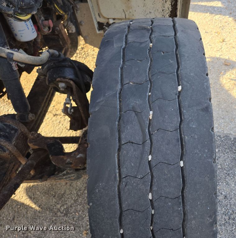 image for item DP6217 2015 Peterbilt PB348 dump truck