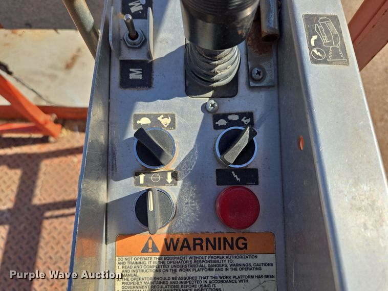 image for item DP6220 Skyjack SJ 8841 scissor lift