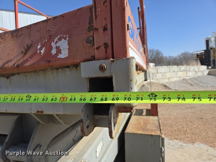 image for item DP6220 Skyjack SJ 8841 scissor lift