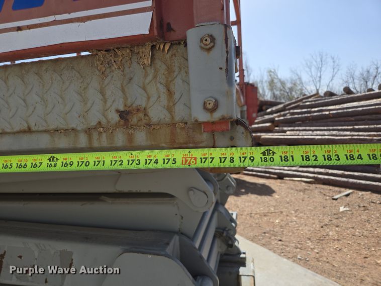 image for item DP6220 Skyjack SJ 8841 scissor lift