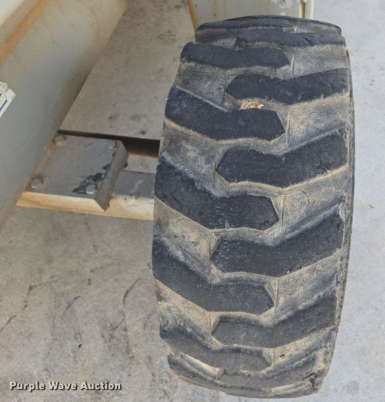 image for item DP6220 Skyjack SJ 8841 scissor lift