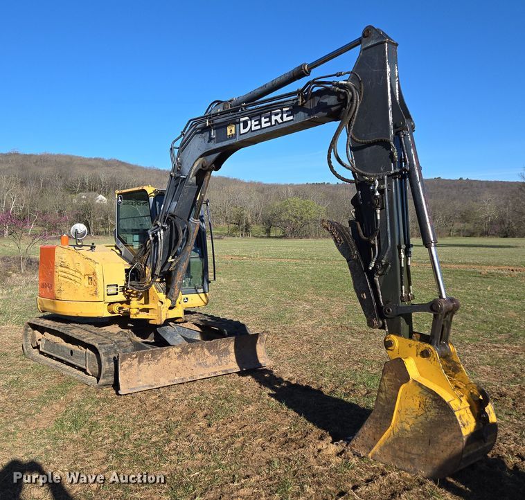 image for item DP6232 2010 John Deere 85D mini excavator