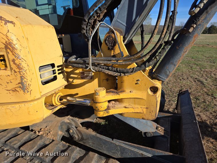 image for item DP6232 2010 John Deere 85D mini excavator