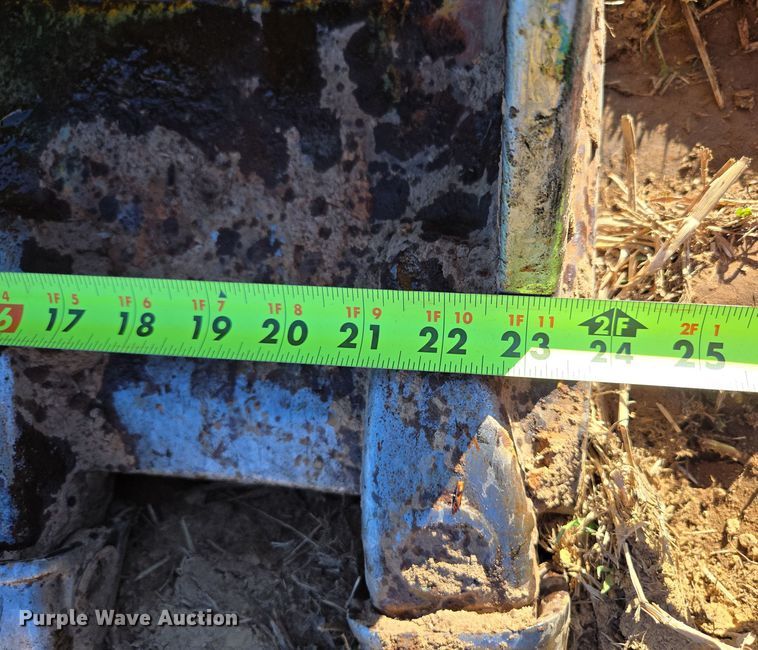 image for item DP6232 2010 John Deere 85D mini excavator