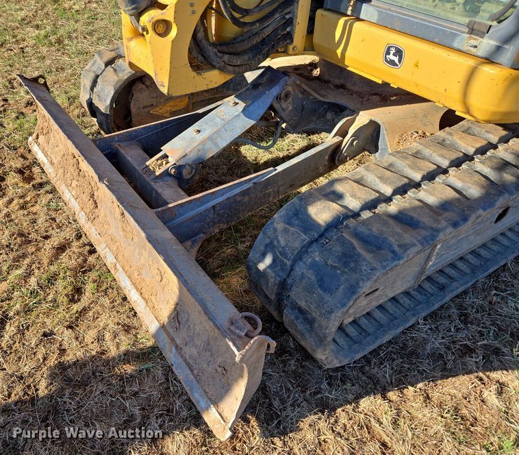 image for item DP6232 2010 John Deere 85D mini excavator