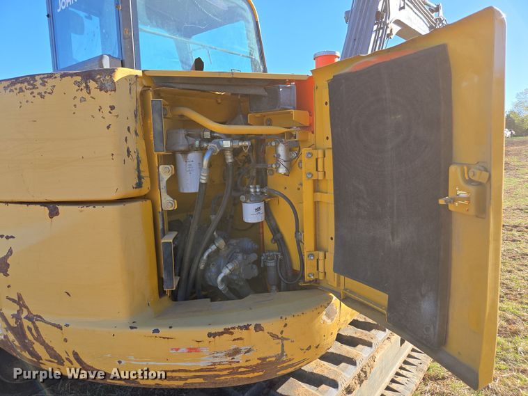 image for item DP6232 2010 John Deere 85D mini excavator