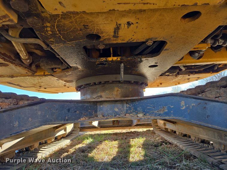 image for item DP6232 2010 John Deere 85D mini excavator