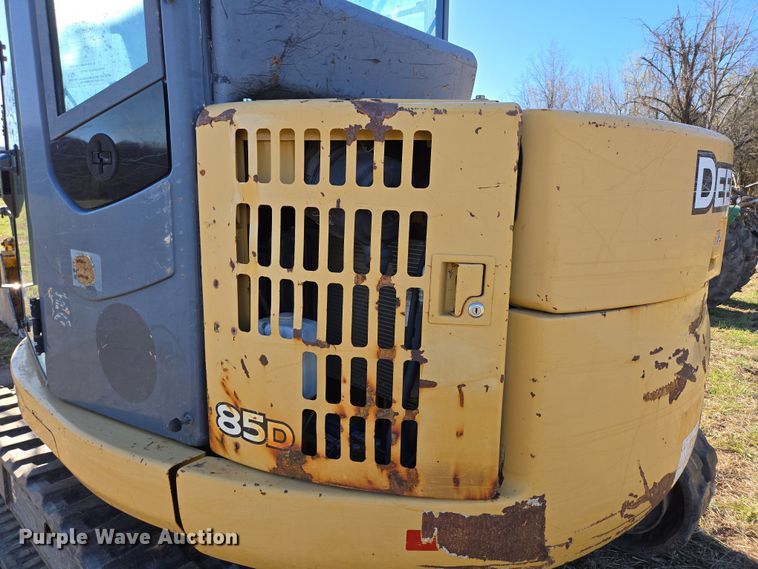 image for item DP6232 2010 John Deere 85D mini excavator