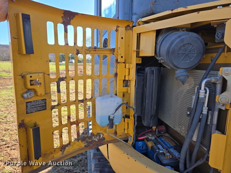 image for item DP6232 2010 John Deere 85D mini excavator