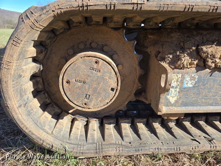 image for item DP6232 2010 John Deere 85D mini excavator