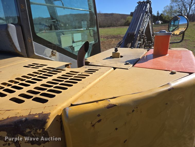 image for item DP6232 2010 John Deere 85D mini excavator