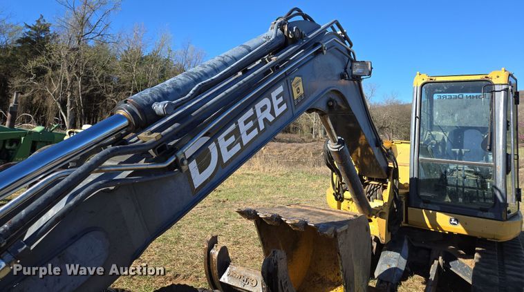 image for item DP6232 2010 John Deere 85D mini excavator