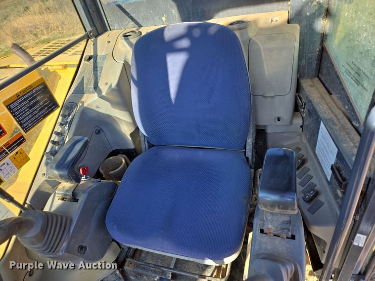 image for item DP6232 2010 John Deere 85D mini excavator