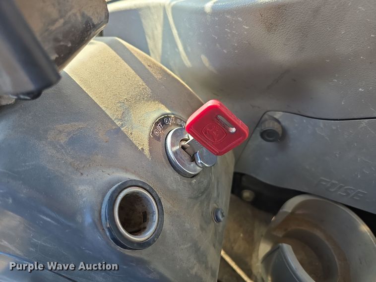 image for item DP6232 2010 John Deere 85D mini excavator