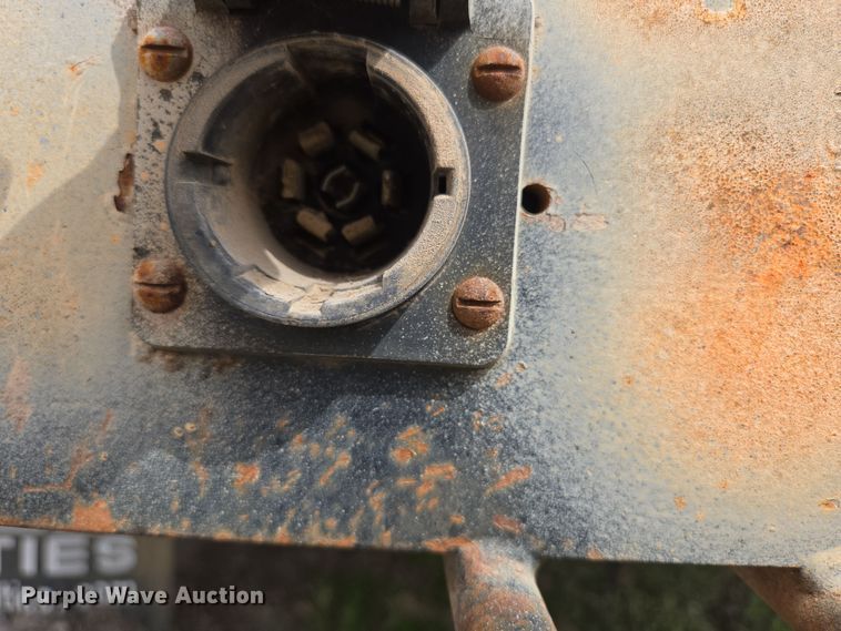 image for item DP6238 2005 Ford F450 Super Duty bucket truck