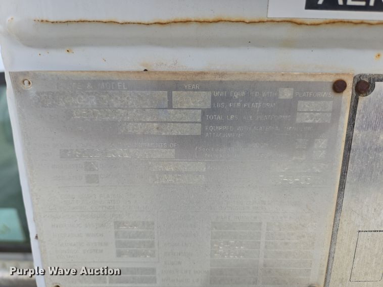 image for item DP6238 2005 Ford F450 Super Duty bucket truck