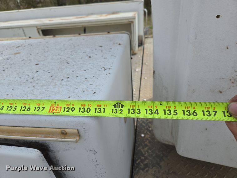 image for item DP6238 2005 Ford F450 Super Duty bucket truck