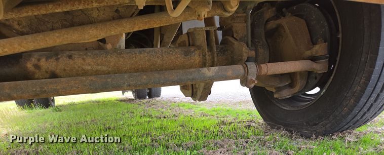 image for item DP6238 2005 Ford F450 Super Duty bucket truck