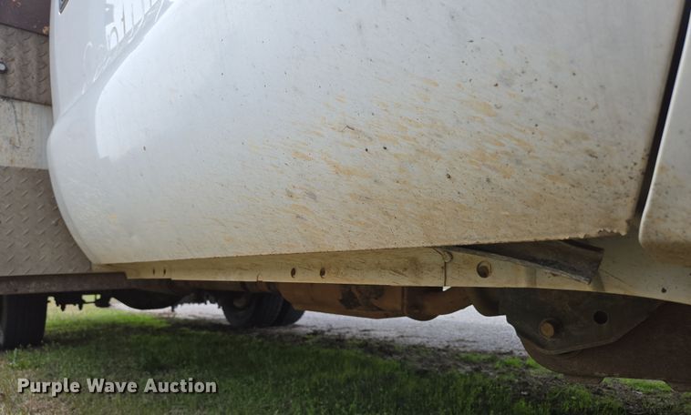 image for item DP6238 2005 Ford F450 Super Duty bucket truck