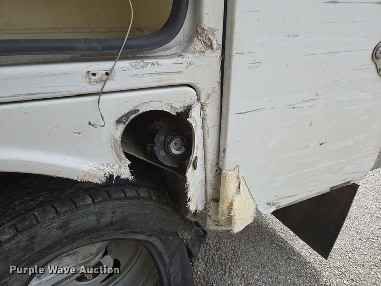 image for item DP6239 2017 Chevrolet Silverado 3500HD bucket truck