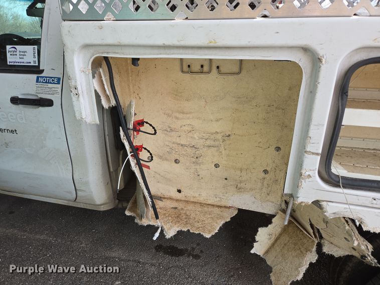 image for item DP6239 2017 Chevrolet Silverado 3500HD bucket truck