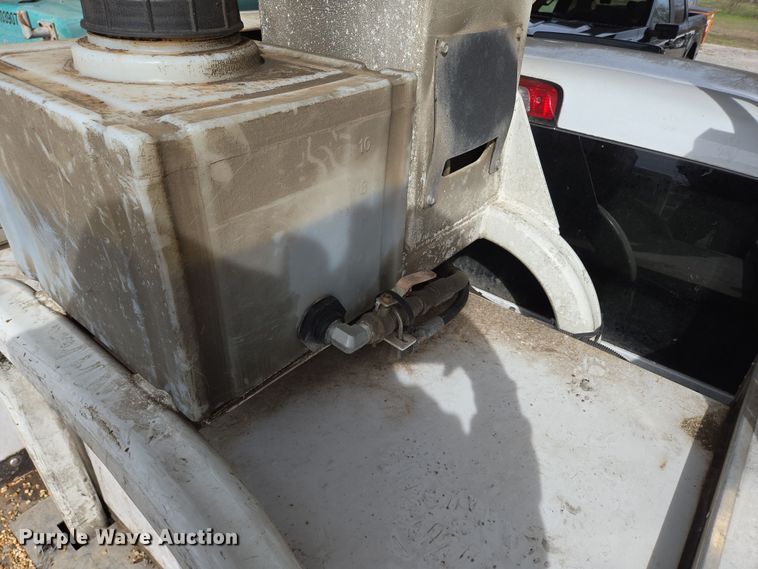 image for item DP6239 2017 Chevrolet Silverado 3500HD bucket truck