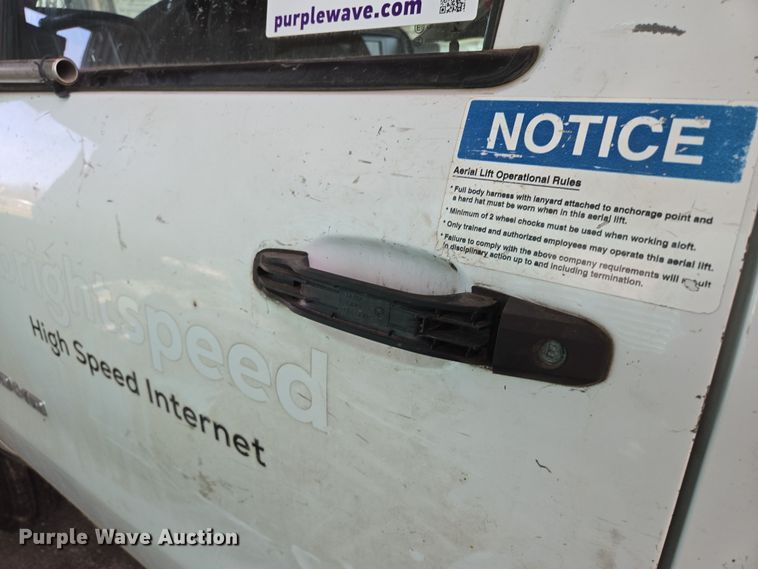 image for item DP6239 2017 Chevrolet Silverado 3500HD bucket truck