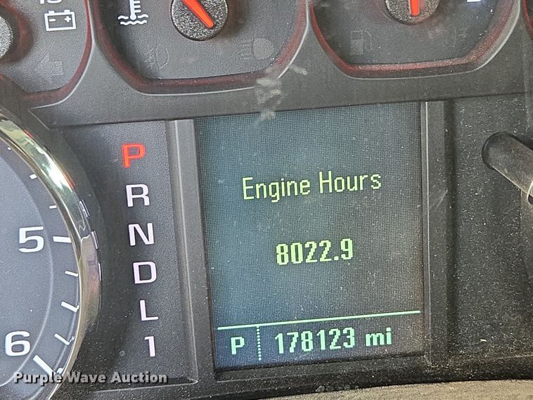 image for item DP6239 2017 Chevrolet Silverado 3500HD bucket truck