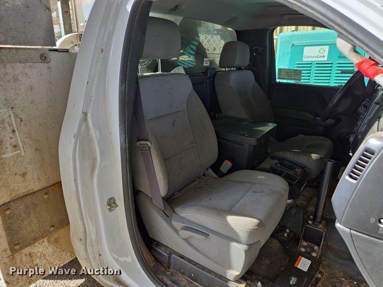 image for item DP6239 2017 Chevrolet Silverado 3500HD bucket truck