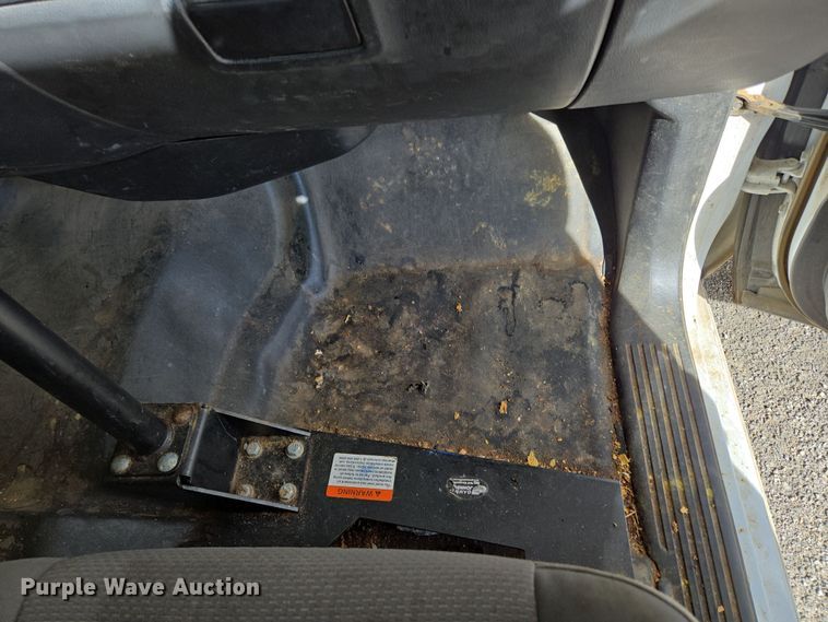 image for item DP6239 2017 Chevrolet Silverado 3500HD bucket truck