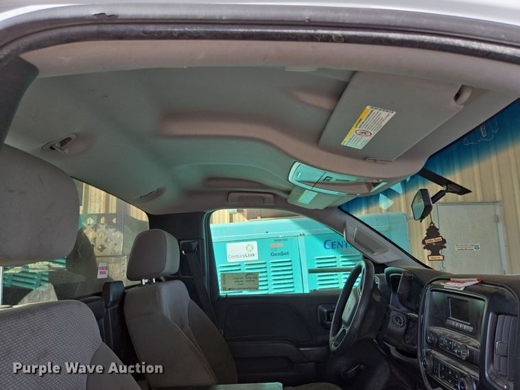 image for item DP6239 2017 Chevrolet Silverado 3500HD bucket truck