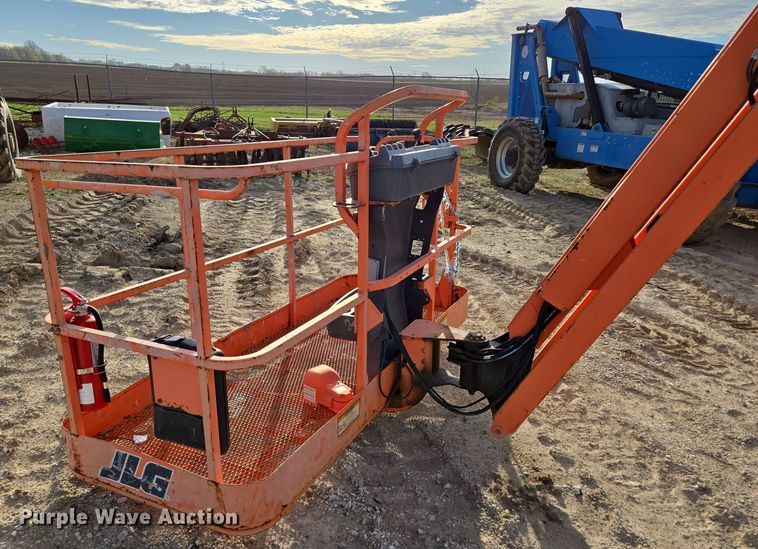 image for item DP6241 2008 JLG 600AJ boom lift