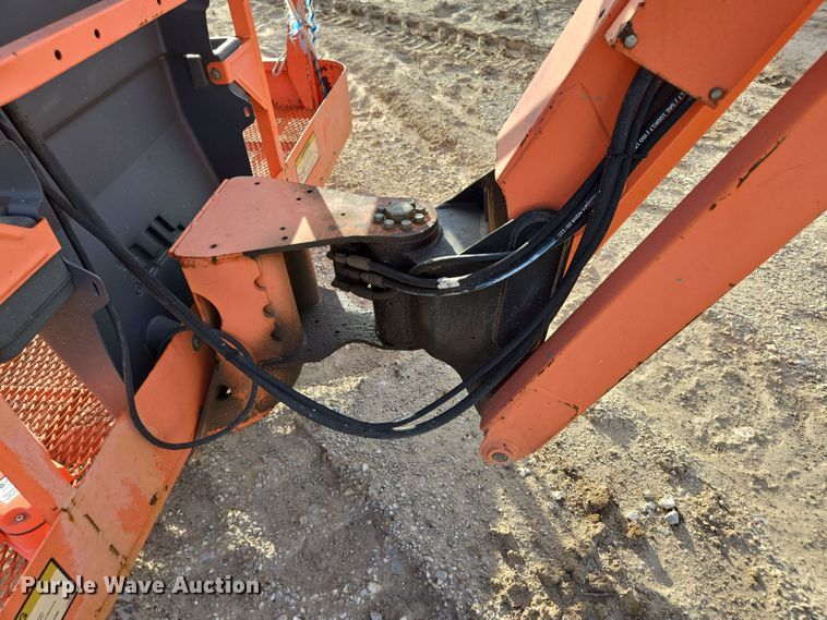 image for item DP6241 2008 JLG 600AJ boom lift
