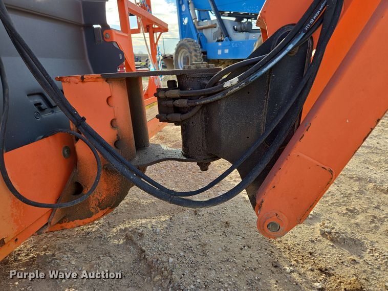 image for item DP6241 2008 JLG 600AJ boom lift