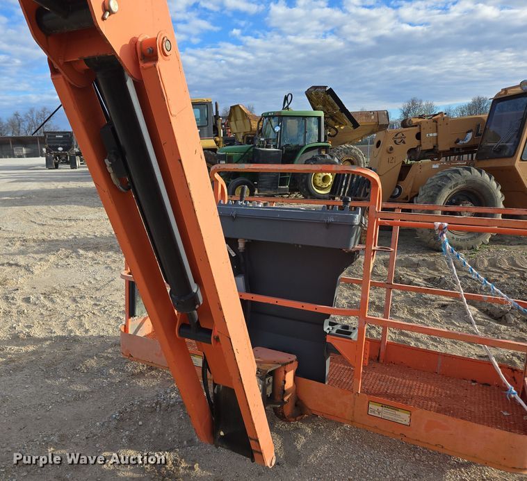 image for item DP6241 2008 JLG 600AJ boom lift