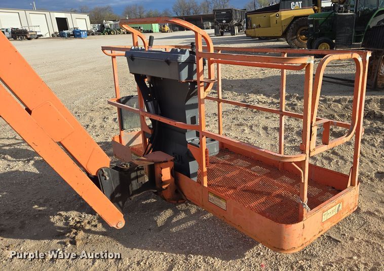 image for item DP6241 2008 JLG 600AJ boom lift
