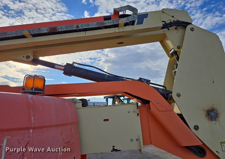 image for item DP6241 2008 JLG 600AJ boom lift