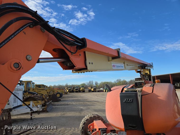 image for item DP6241 2008 JLG 600AJ boom lift