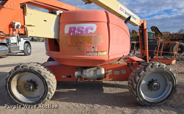 image for item DP6241 2008 JLG 600AJ boom lift